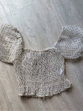 Le Lis Cream and Black Polka Dot Smocked Puff Sleeve Crop Top
